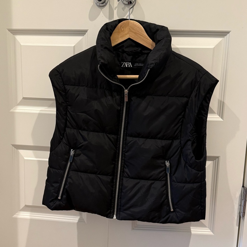 Zara Light Puffer Black Vest with Silver Hardware Sz XS